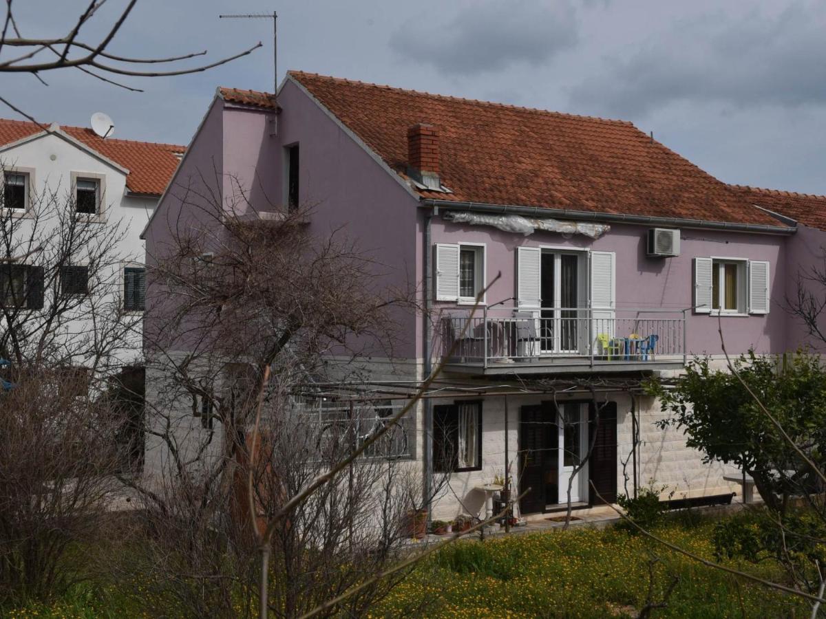 Apartment Manigo Supetar Exterior photo